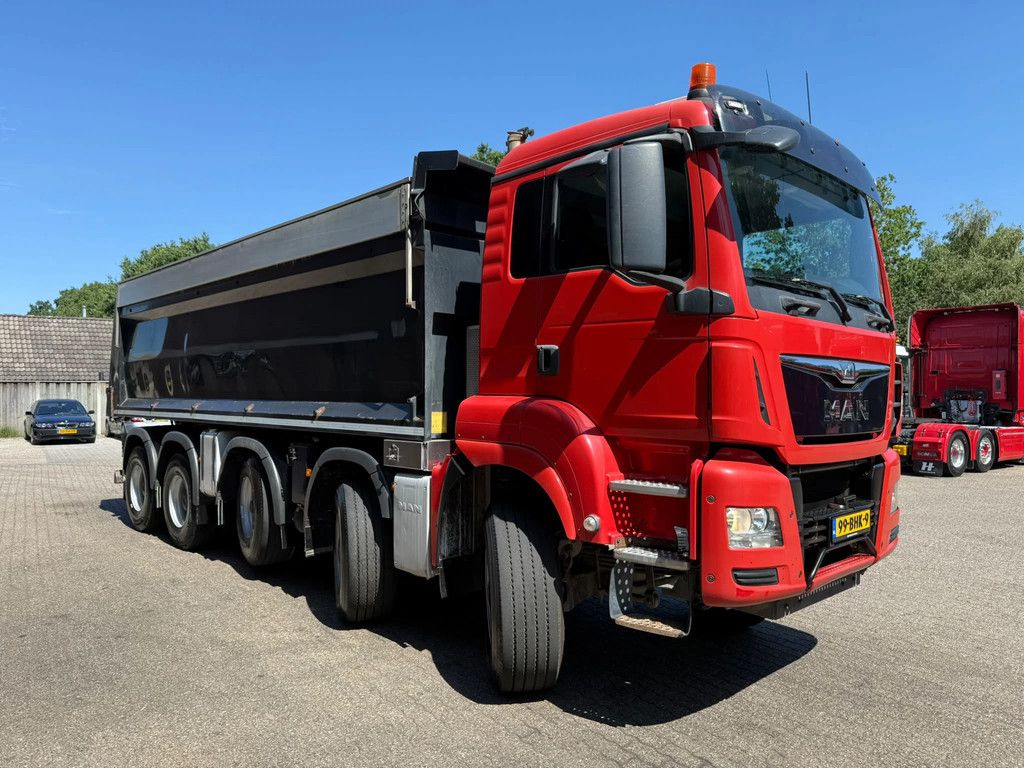 MAN TGS 49.440 10X8 24m3 Hardox 428.901KM NL Truck
