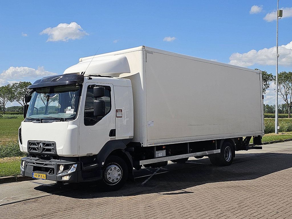 RENAULT D 220