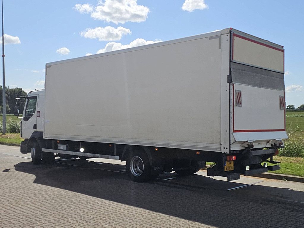 RENAULT D 220