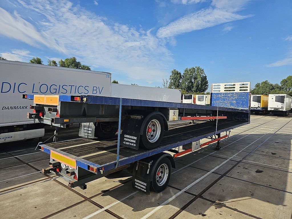VARMO 1 AXLE PLATFORM forklift connection