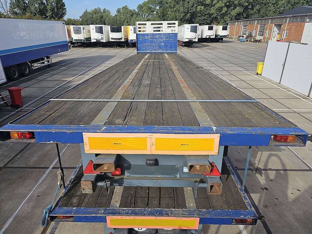 VARMO 1 AXLE PLATFORM forklift connection