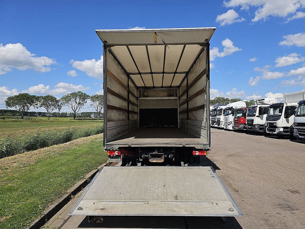 RENAULT D 280-16 16t gvw