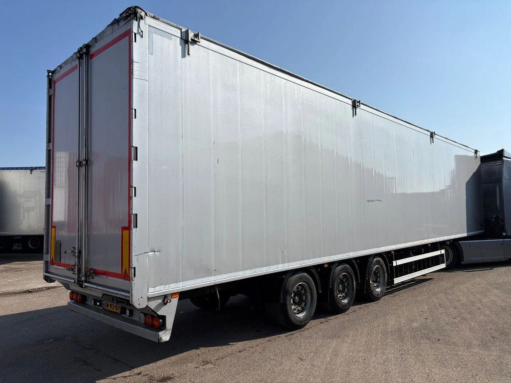 Knapen Trailers K100 97m3 Cargo floor 10MM 3 years old Liftas APK/TUV 09-2026