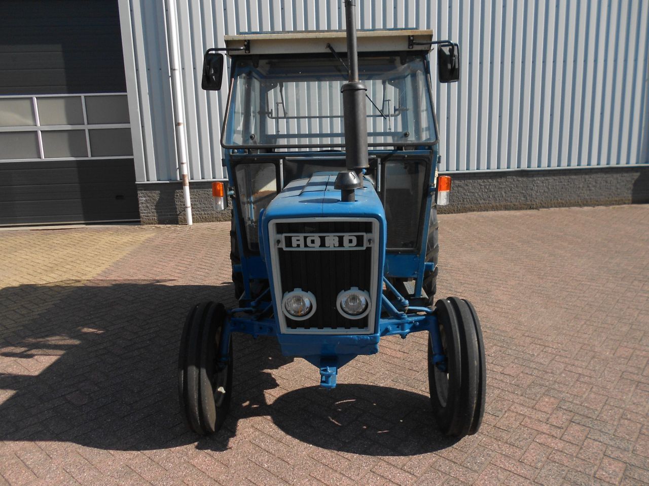 Ford 2600