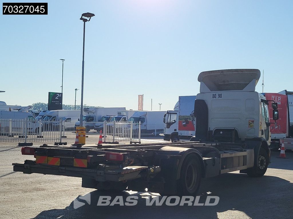 Volvo FE FE 320 4X2 19t chassis 550cm Radstand Full Air 1500kg ladebordwand Euro 6