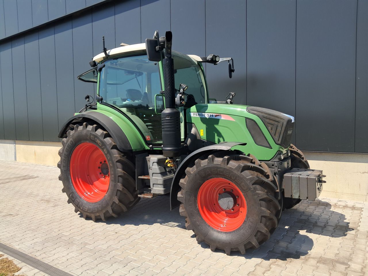 Fendt 311 6000 uur