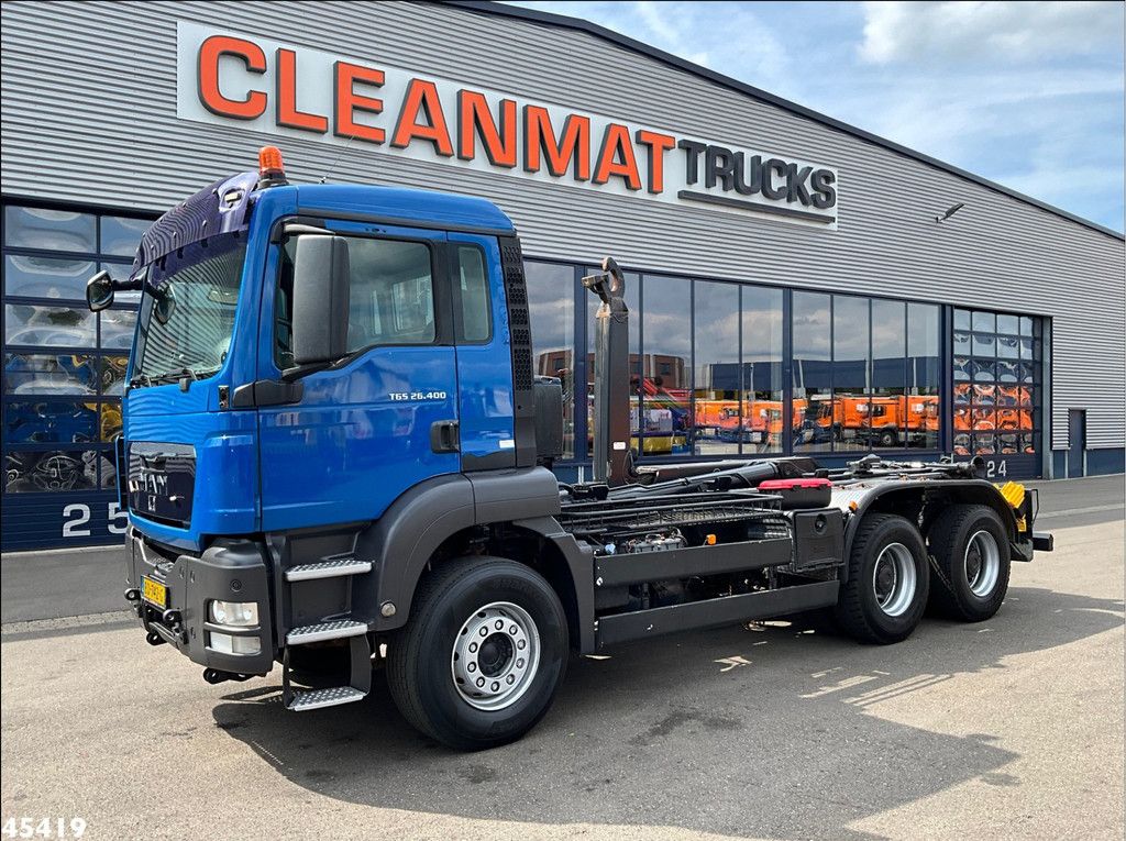 Man TGS 26.400 6x4 Manual Full Steel Just 327.817 km!