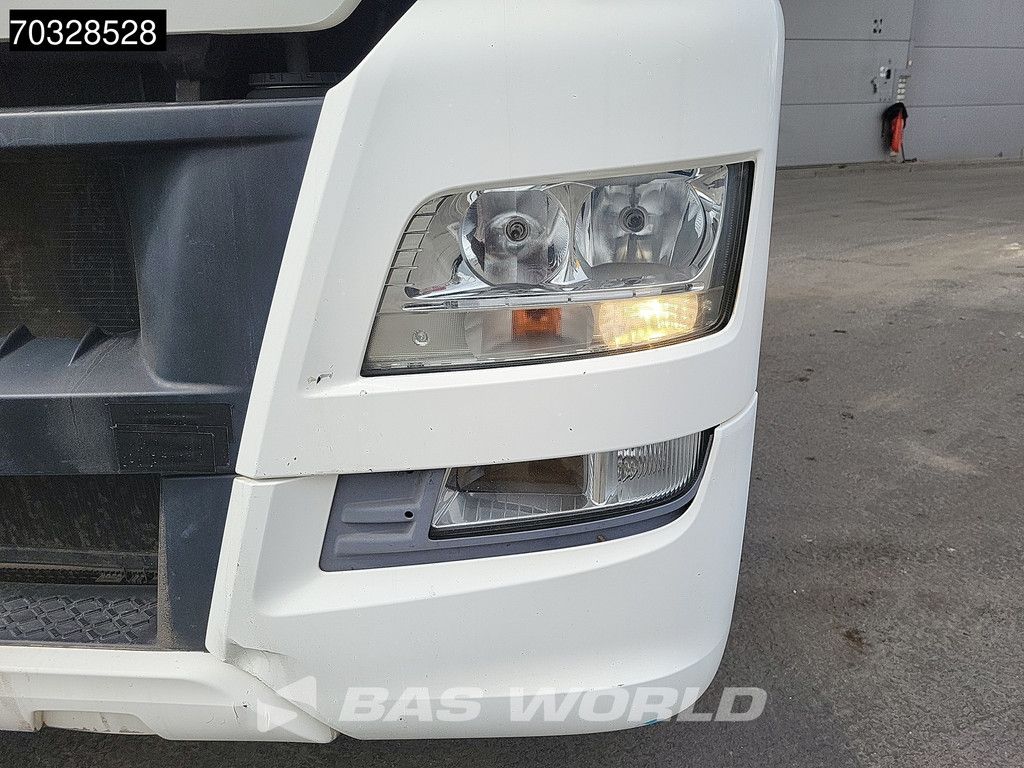 MAN TGX TGX 18.440 4X2 XLX Retarder 2xTanks