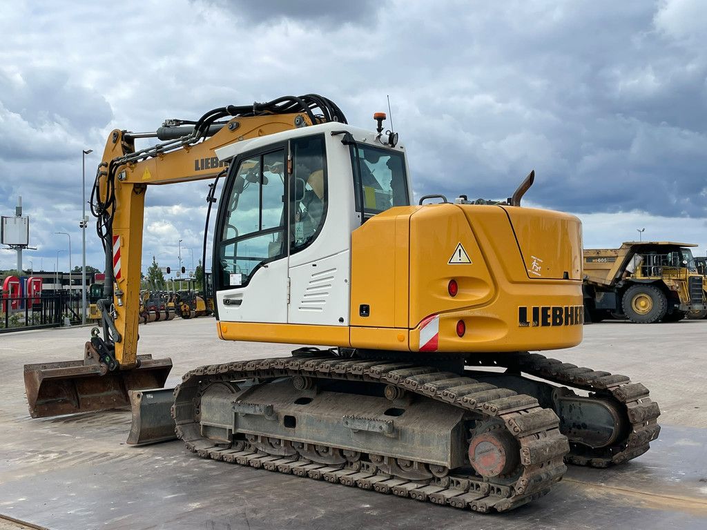 Liebherr R914 Compact Litronic