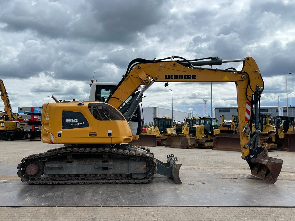 Liebherr R914 Compact Litronic