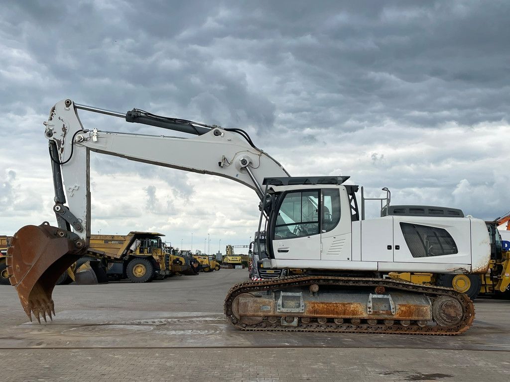 Liebherr R950 SHD (R944 / R945 / R946)