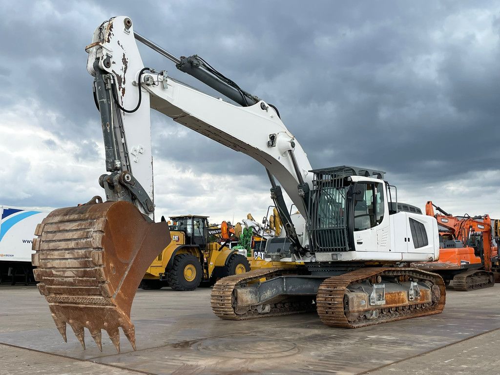 Liebherr R950 SHD (R944 / R945 / R946)