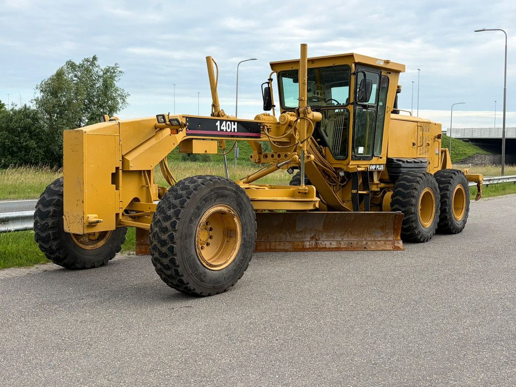 Caterpillar 140H