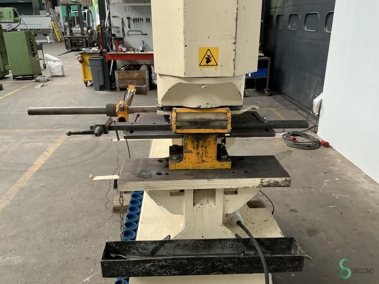 Punch-shear machines Geka Hydracrop 100-S 1984