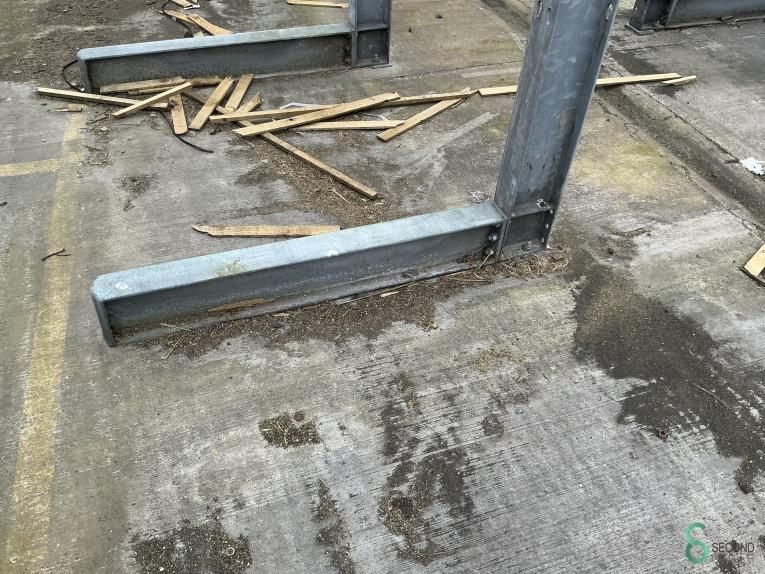 Cantilever racking Stow