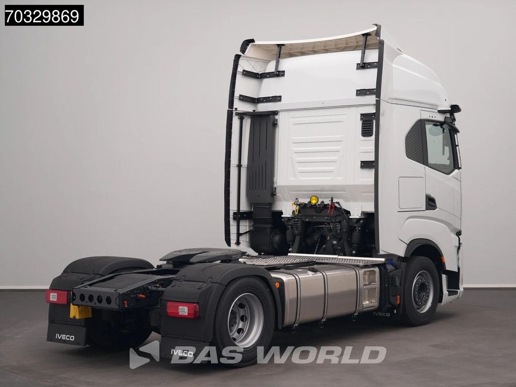 Iveco S-Way 500 4X2 NEW! HPEB ACC 2x beds Mirrorcams 770L tank Parking Cooler