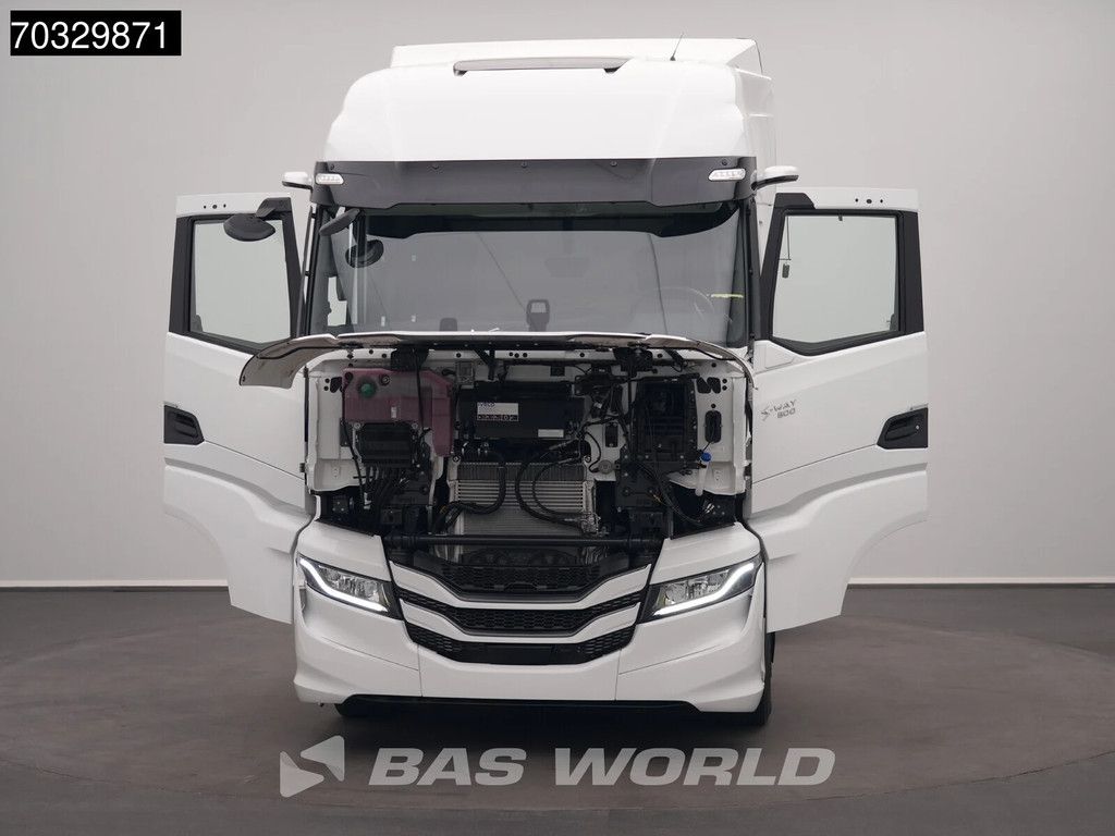 Iveco S-Way 500 4X2 NEW! HPEB ACC 2x beds Mirrorcams 770L tank Parking Cooler