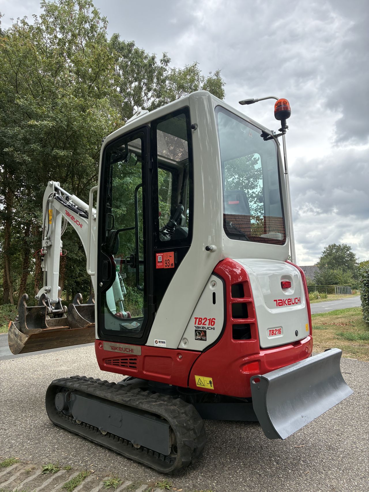 Takeuchi TB216 extra