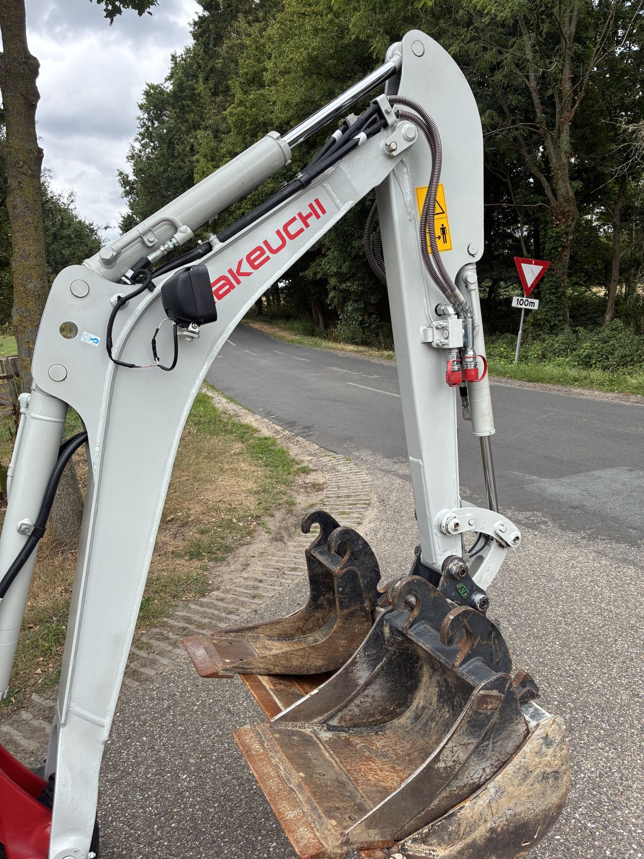Takeuchi TB216 extra