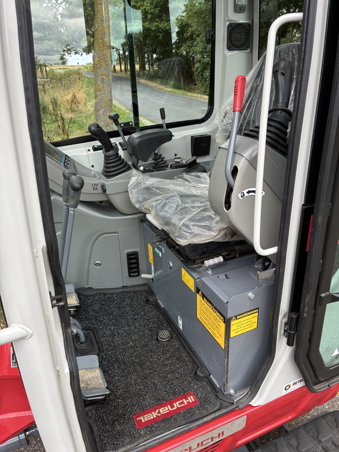 Takeuchi TB216 extra