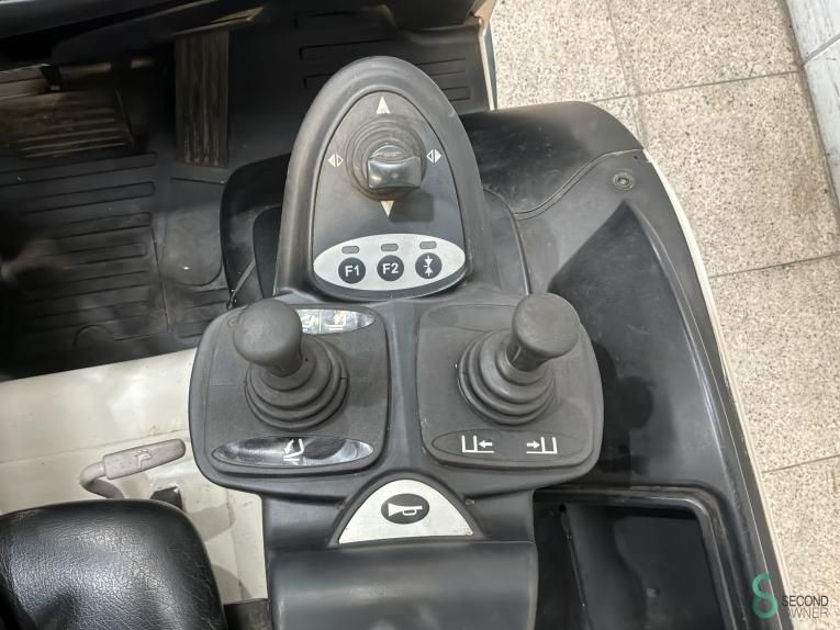 Heftrucks Elektrisch Still RX20-20 2013 Triplex