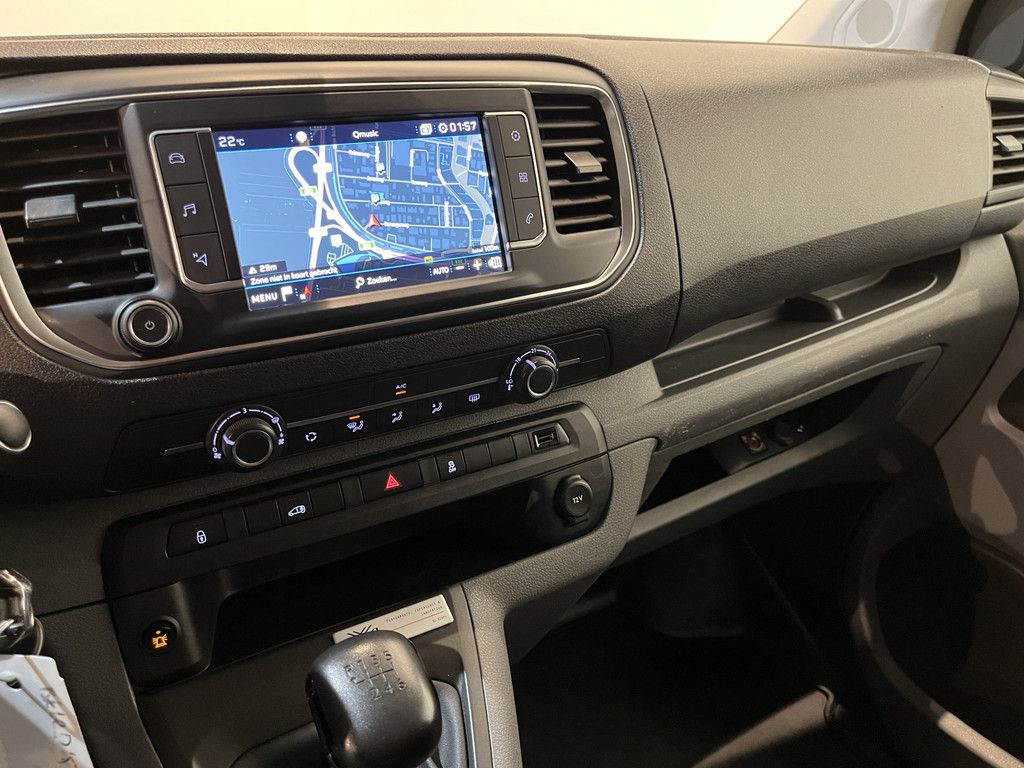 Peugeot Expert 2.0 BlueHDI 120 PK Premium Pack Dangel 4X4 Servicebus / Bott Inrichting / 220V. / Euro 6 / Airco / Trekhaak / Camera / Cruise Control / CarPlay / 86.200 KM !!