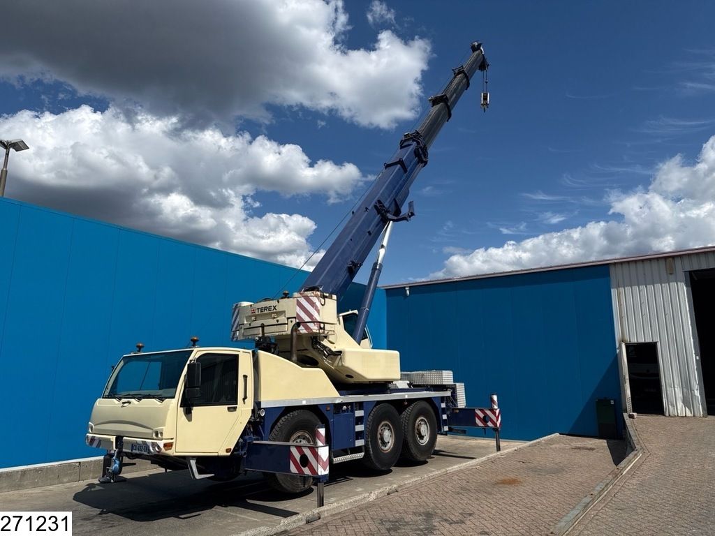 Terex AC60/3l 6x6, 60.000 kg, 44 m