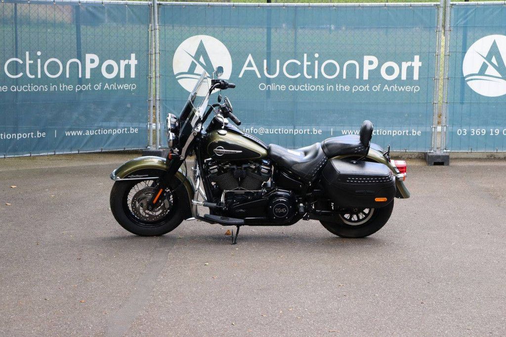 Motorrad Harley-Davidson HERTAGE SOFTAIL Benzin 2018