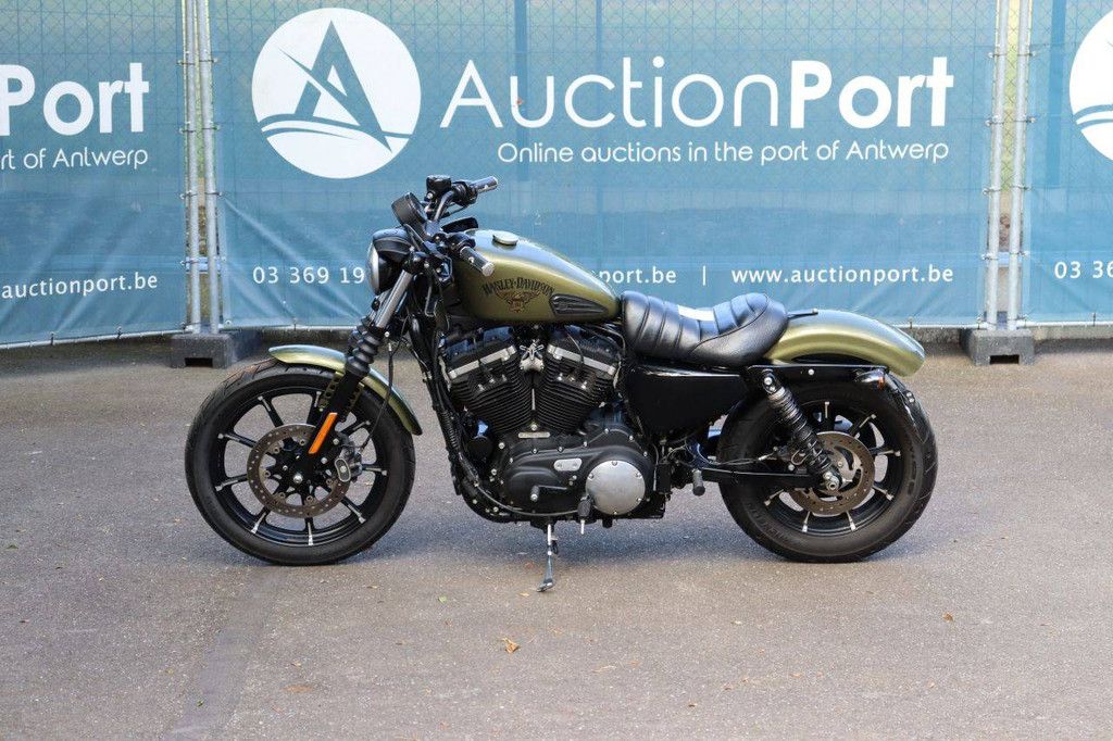 Motorrad Harley-Davidson SPORTSTER 883 IRON Benzin 2016