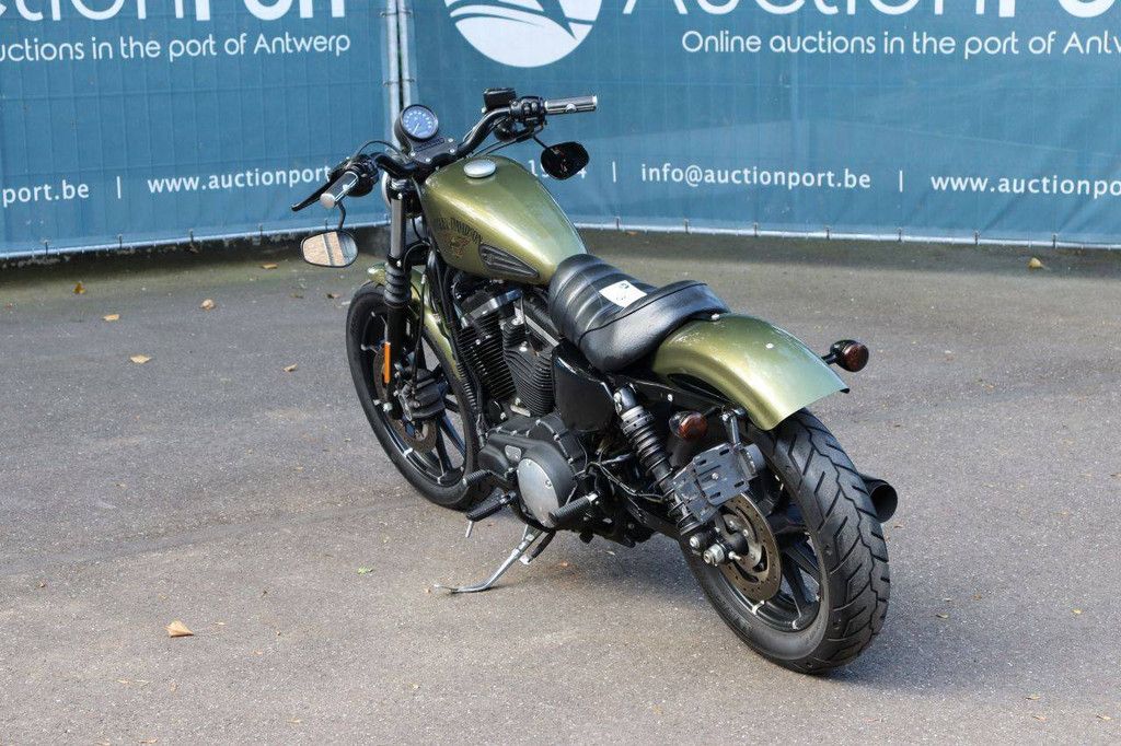 Motorrad Harley-Davidson SPORTSTER 883 IRON Benzin 2016