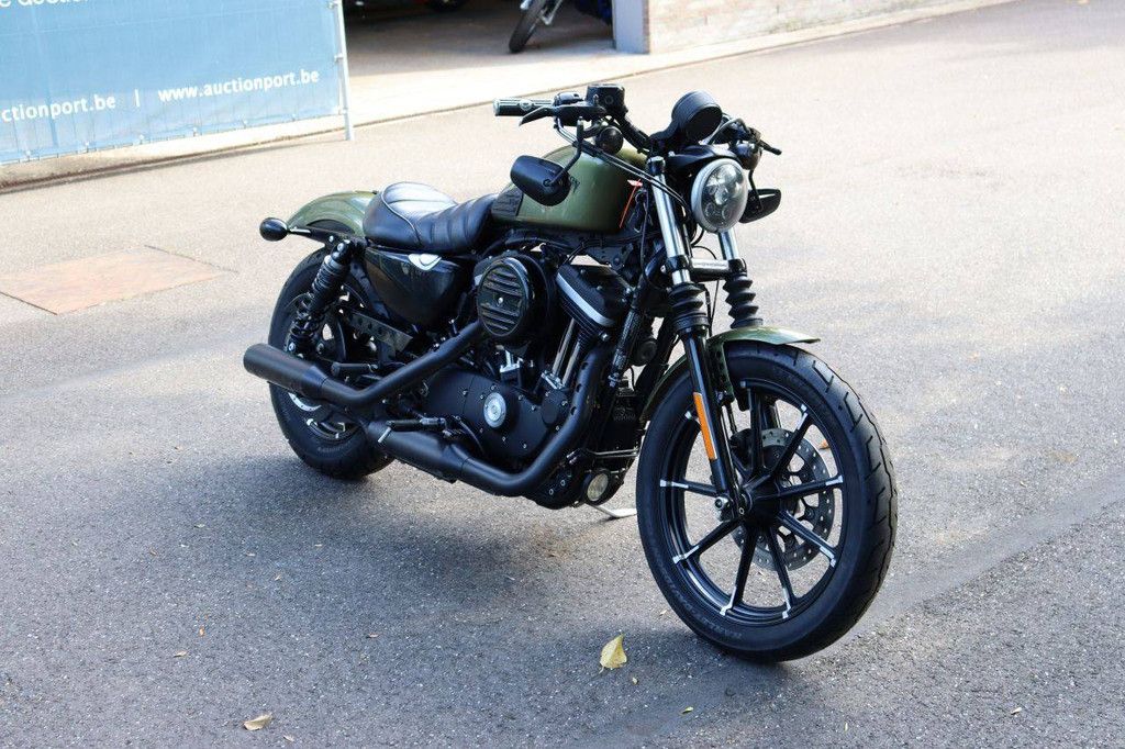 Motorrad Harley-Davidson SPORTSTER 883 IRON Benzin 2016