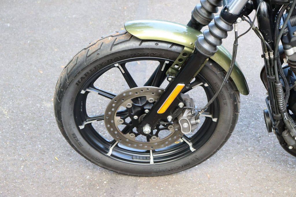 Motorrad Harley-Davidson SPORTSTER 883 IRON Benzin 2016
