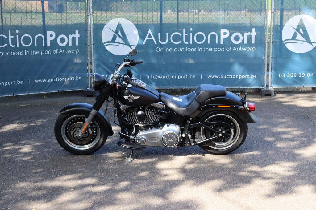 Motorrad Harley-Davidson FAT BOY LOW Benzin 2013