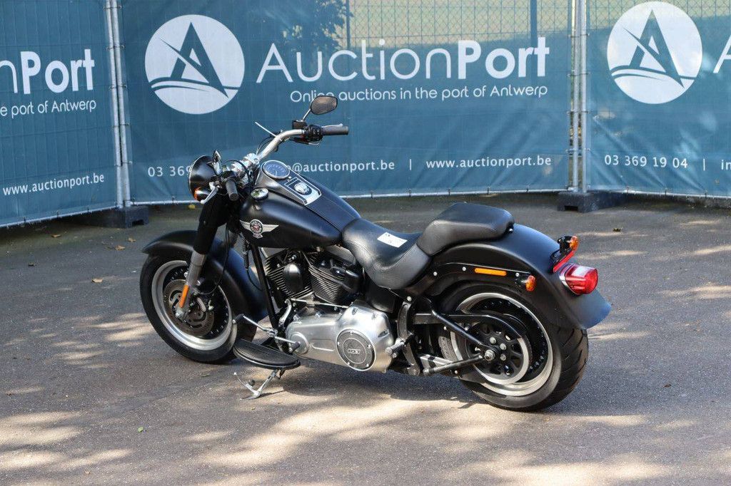 Motorrad Harley-Davidson FAT BOY LOW Benzin 2013