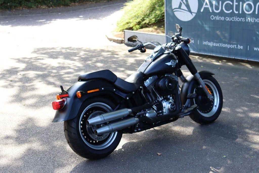 Motorrad Harley-Davidson FAT BOY LOW Benzin 2013