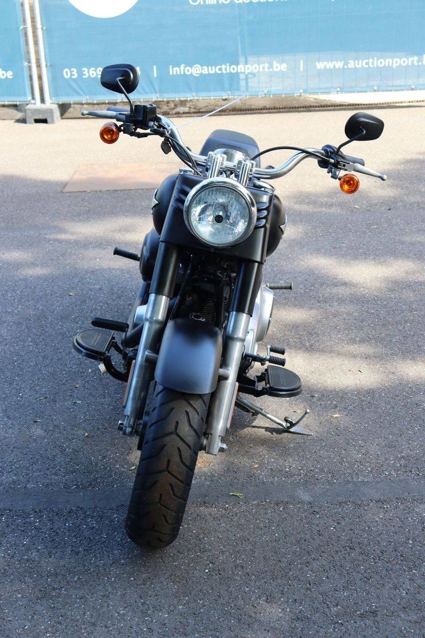 Motorrad Harley-Davidson FAT BOY LOW Benzin 2013