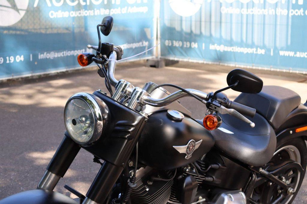 Motorrad Harley-Davidson FAT BOY LOW Benzin 2013