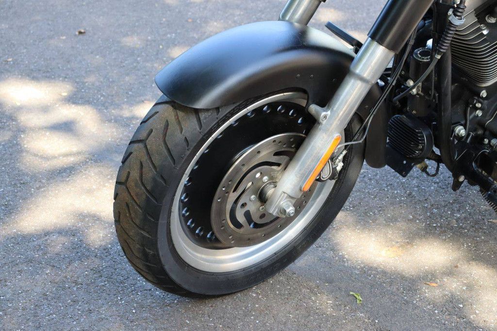 Motorrad Harley-Davidson FAT BOY LOW Benzin 2013
