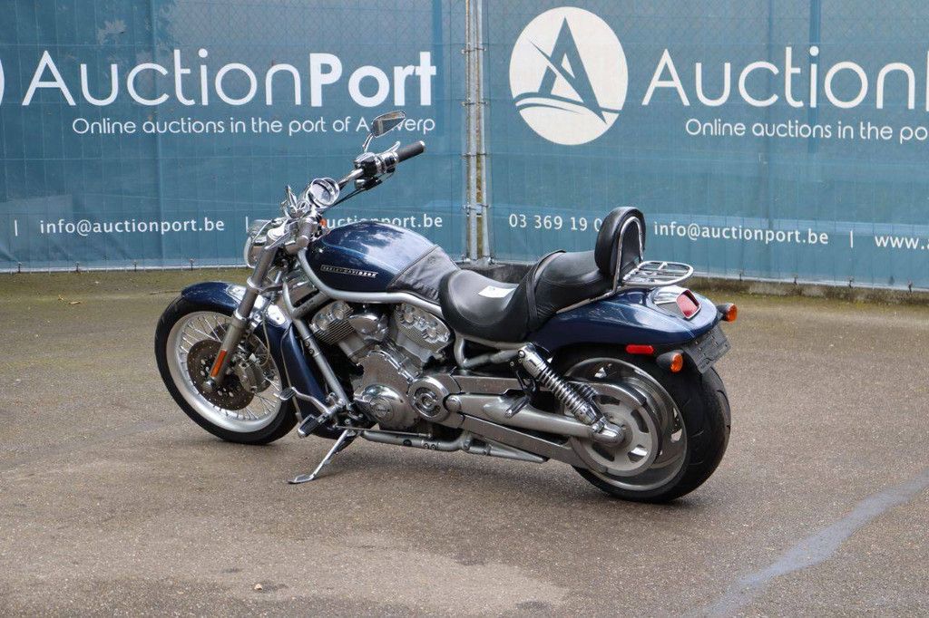 Motorrad Harley Davidson V-Rod VRSC Benzin 2008