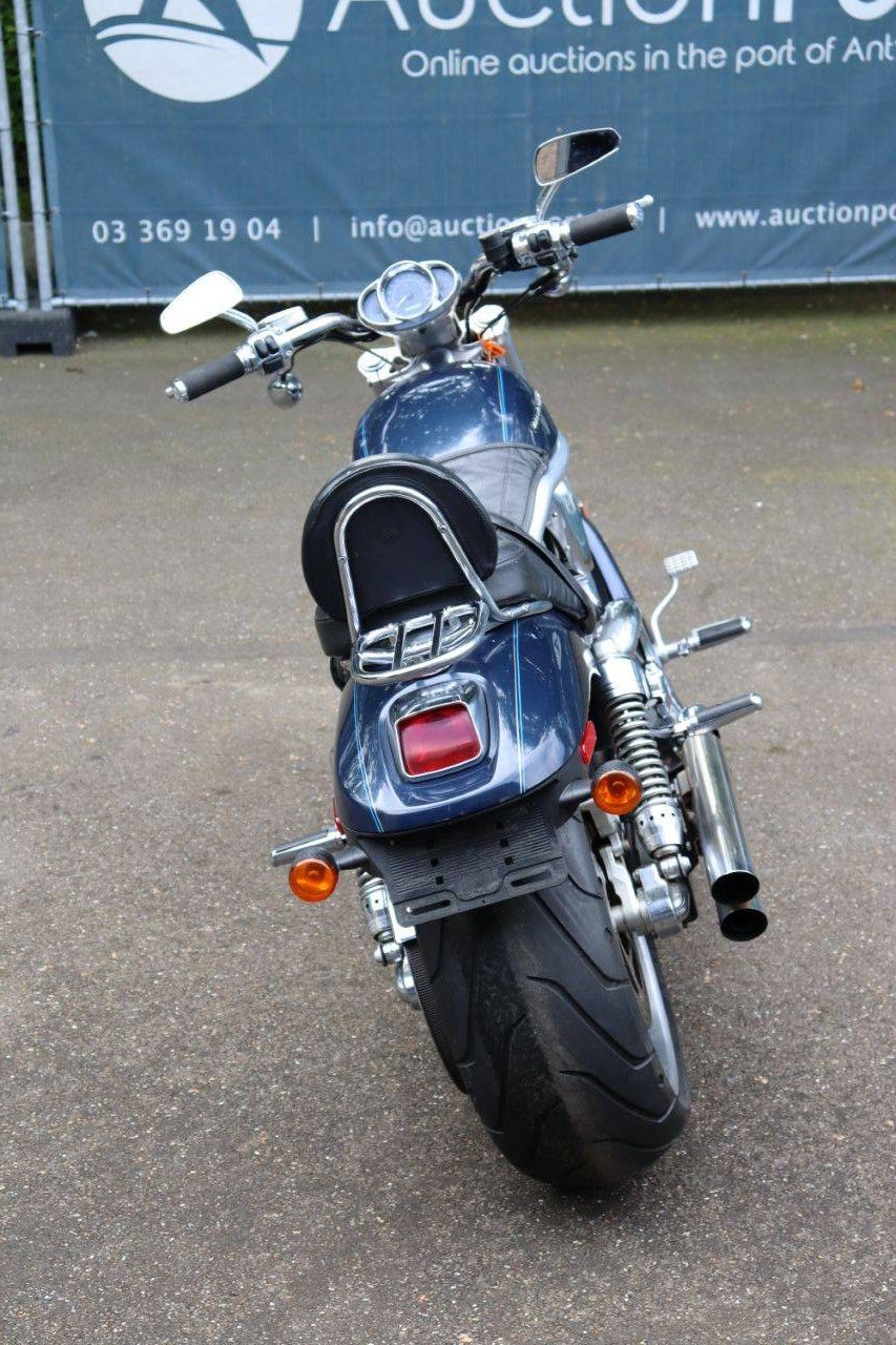 Motorrad Harley Davidson V-Rod VRSC Benzin 2008