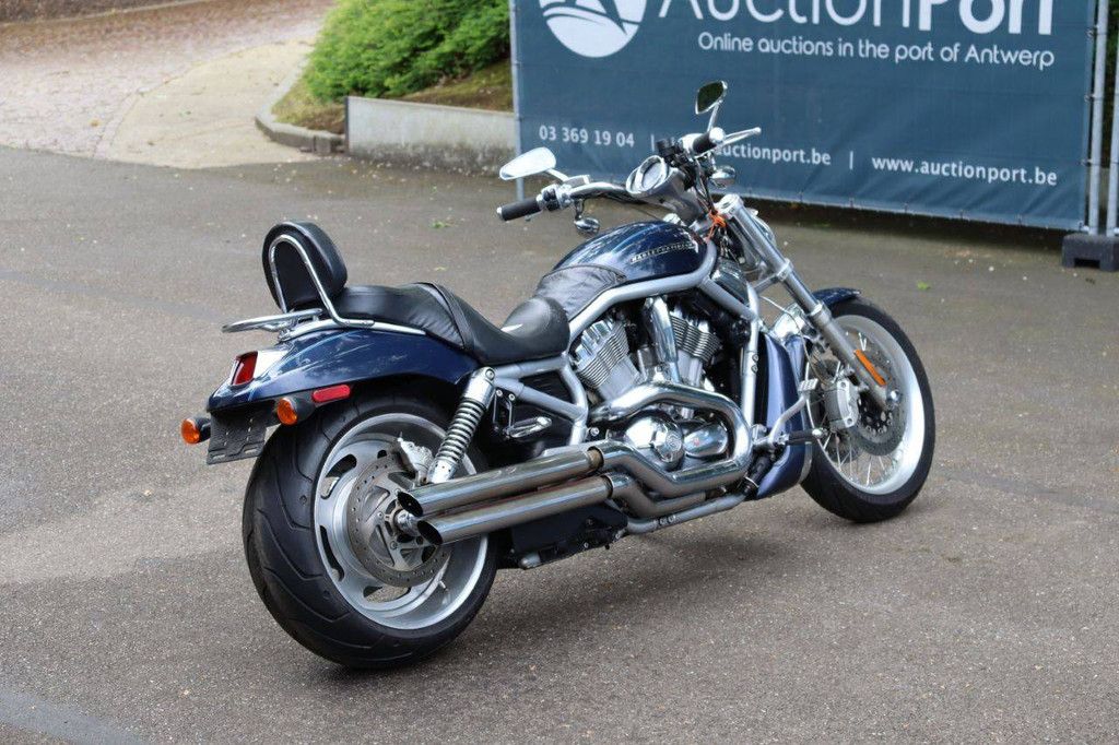 Motorrad Harley Davidson V-Rod VRSC Benzin 2008