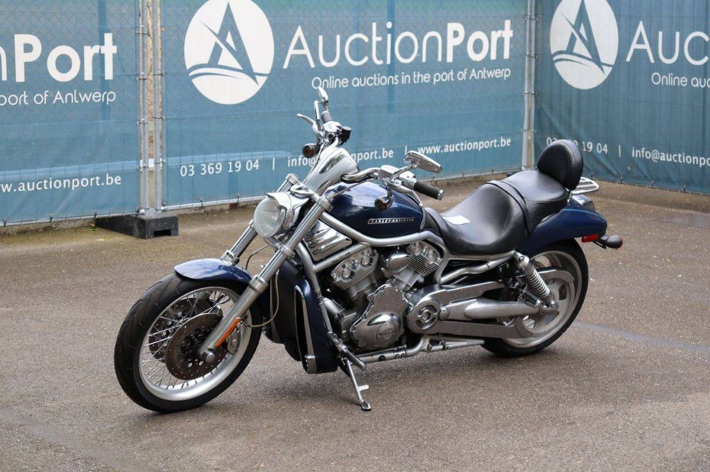 Motorrad Harley Davidson V-Rod VRSC Benzin 2008