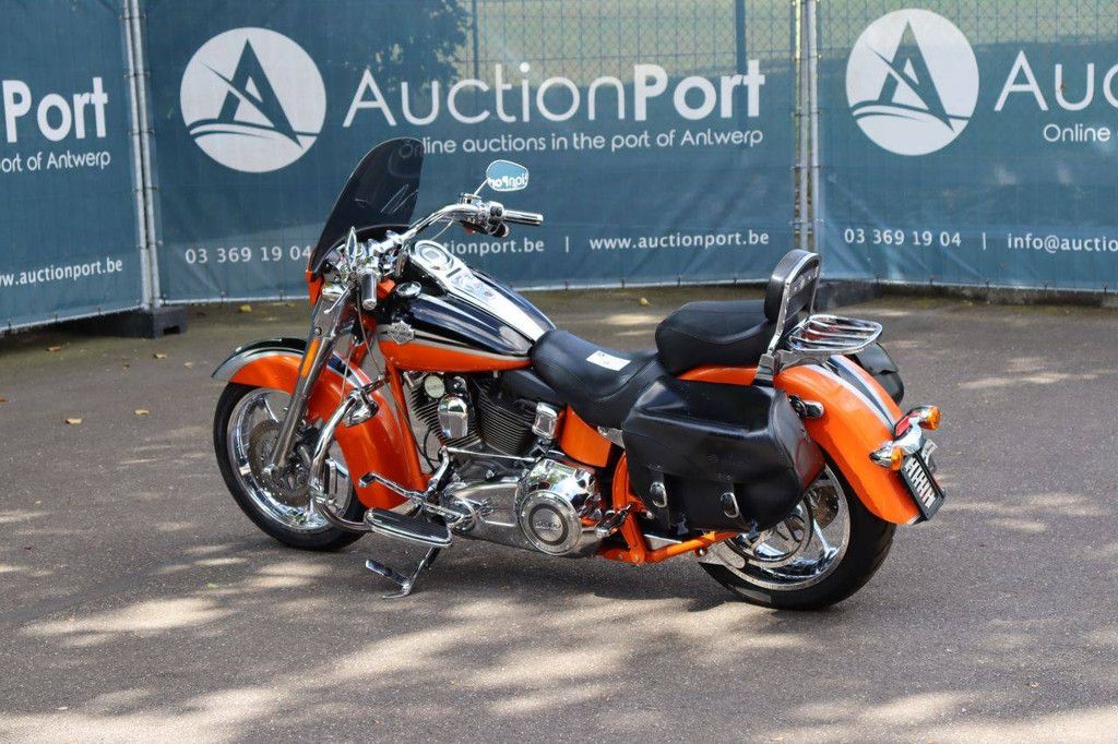 Motorrad Harley-Davidson CVO Softail Cabriolet Benzin 2010