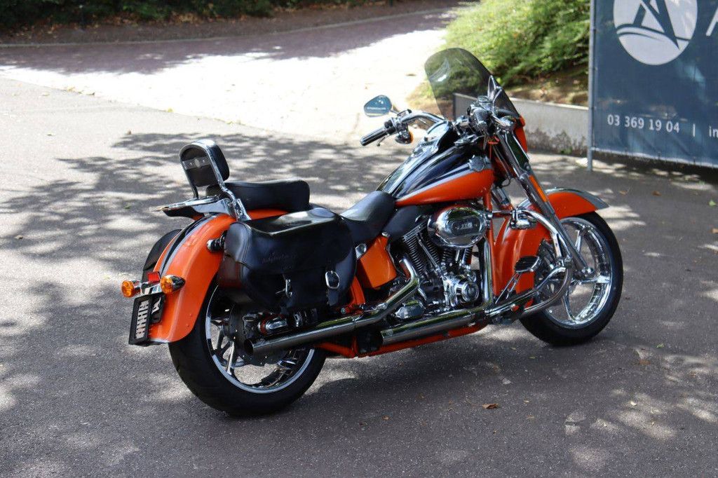 Motorrad Harley-Davidson CVO Softail Cabriolet Benzin 2010