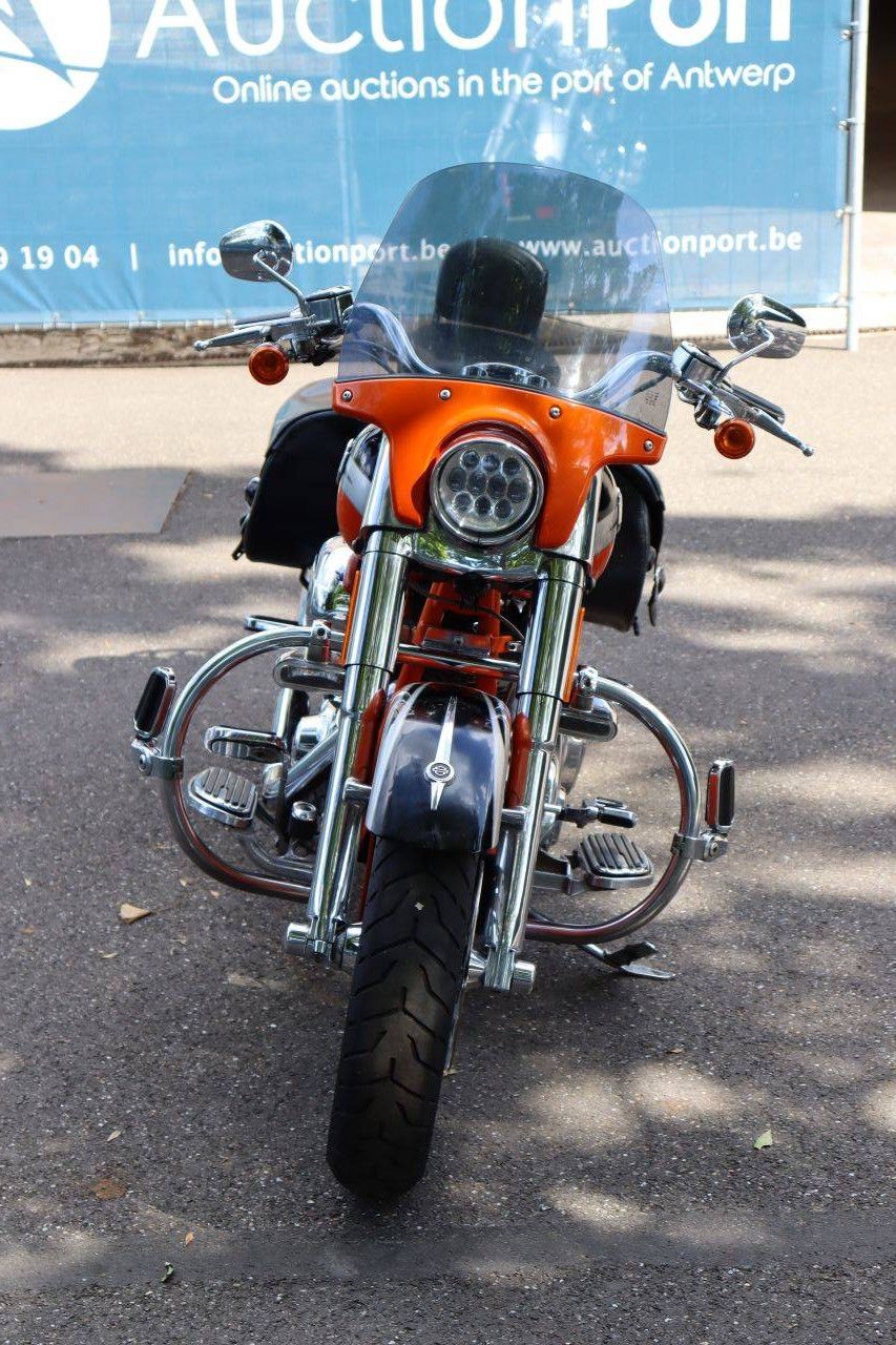 Motorrad Harley-Davidson CVO Softail Cabriolet Benzin 2010