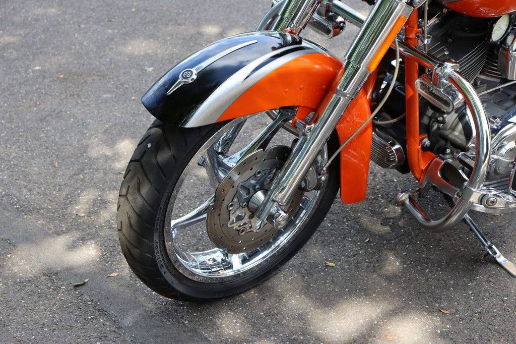 Motorrad Harley-Davidson CVO Softail Cabriolet Benzin 2010