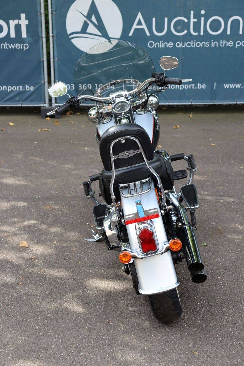 Harley-Davidson Deluxe Softail Benzinmotorrad 2016