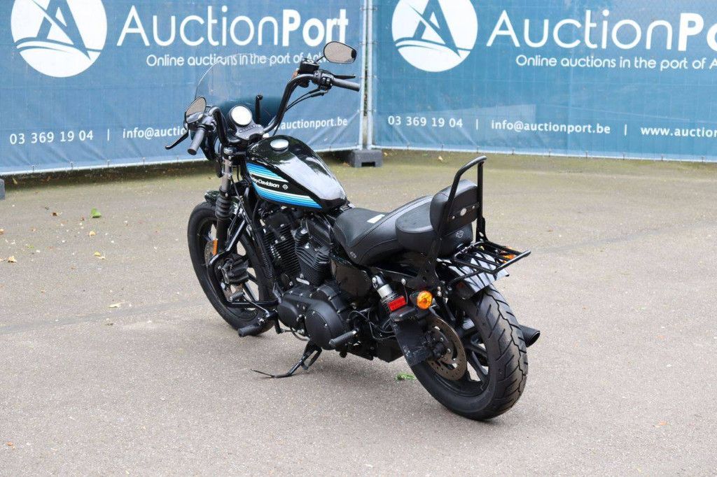 Motorcycle Harley Davidson Sportster 1200 Iron Petrol 2018