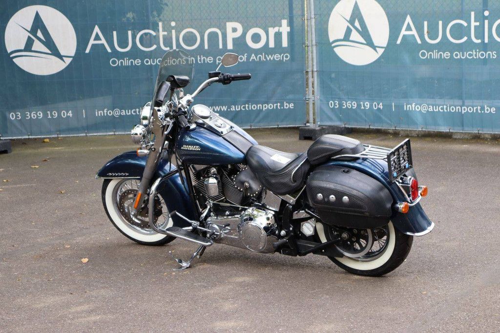 Harley-Davidson Deluxe Softail Benzinmotorrad 2016