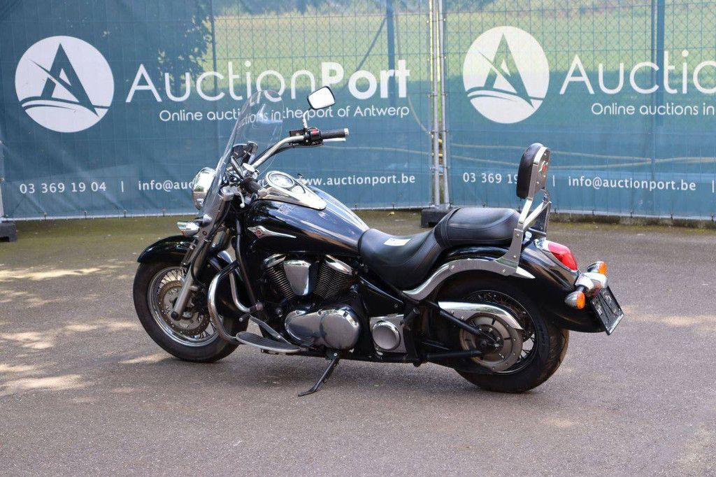 Motor Kawasaki VN 900 CLASSIC Benzine 2011 (Marge)